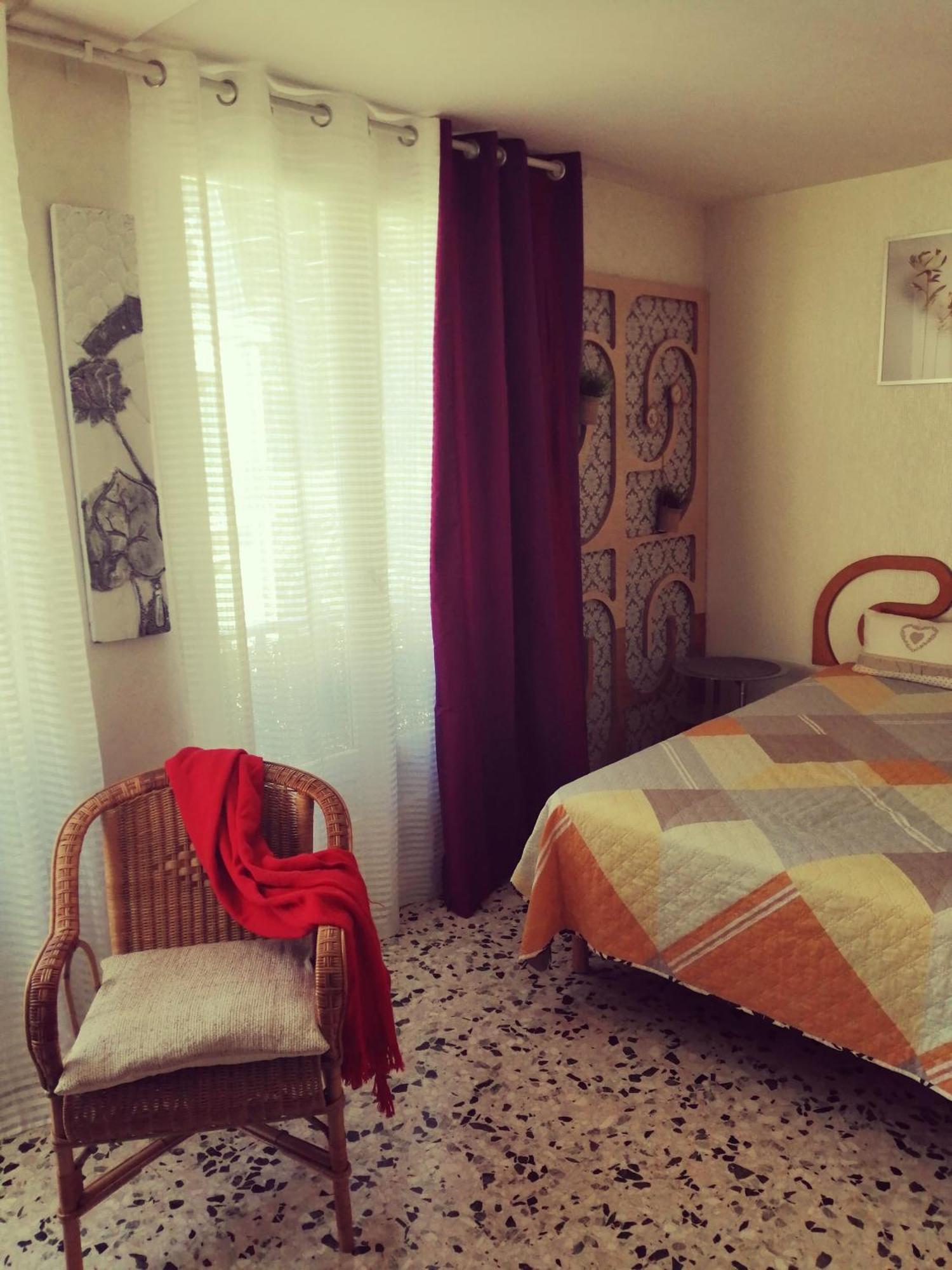 Magnifique Studio Non Fumeur Pres De La Gare Béziers Extérieur photo