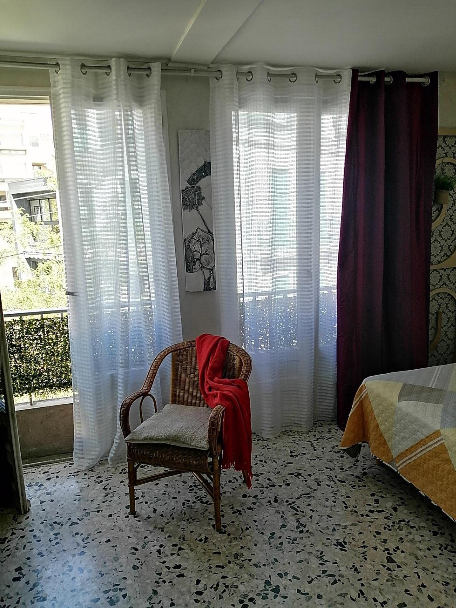 Magnifique Studio Non Fumeur Pres De La Gare Béziers Extérieur photo